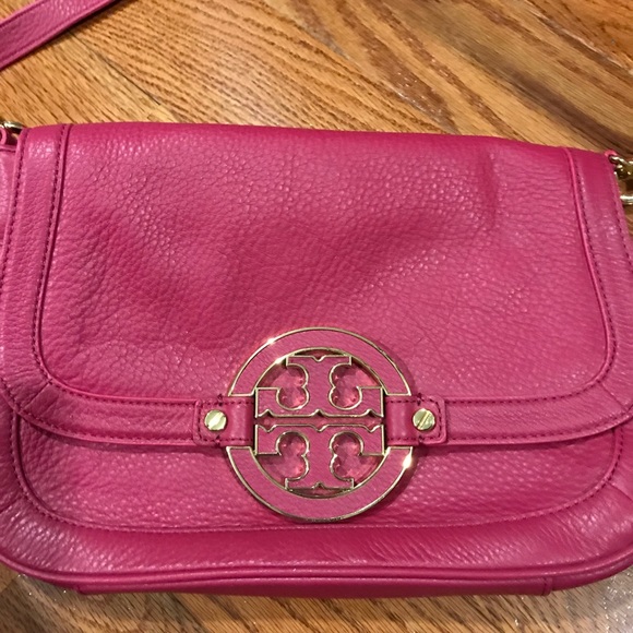 AMANDA TORY BURCH CROSSBODY BAG